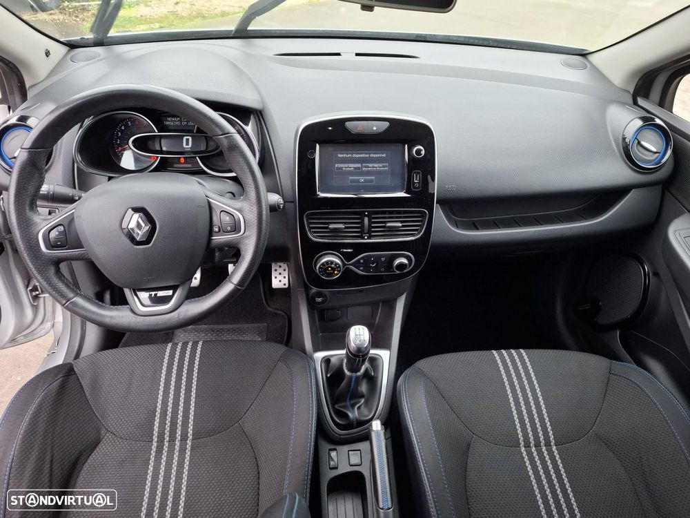 Renault Clio Sport Tourer 0.9 TCe GT Line - 18