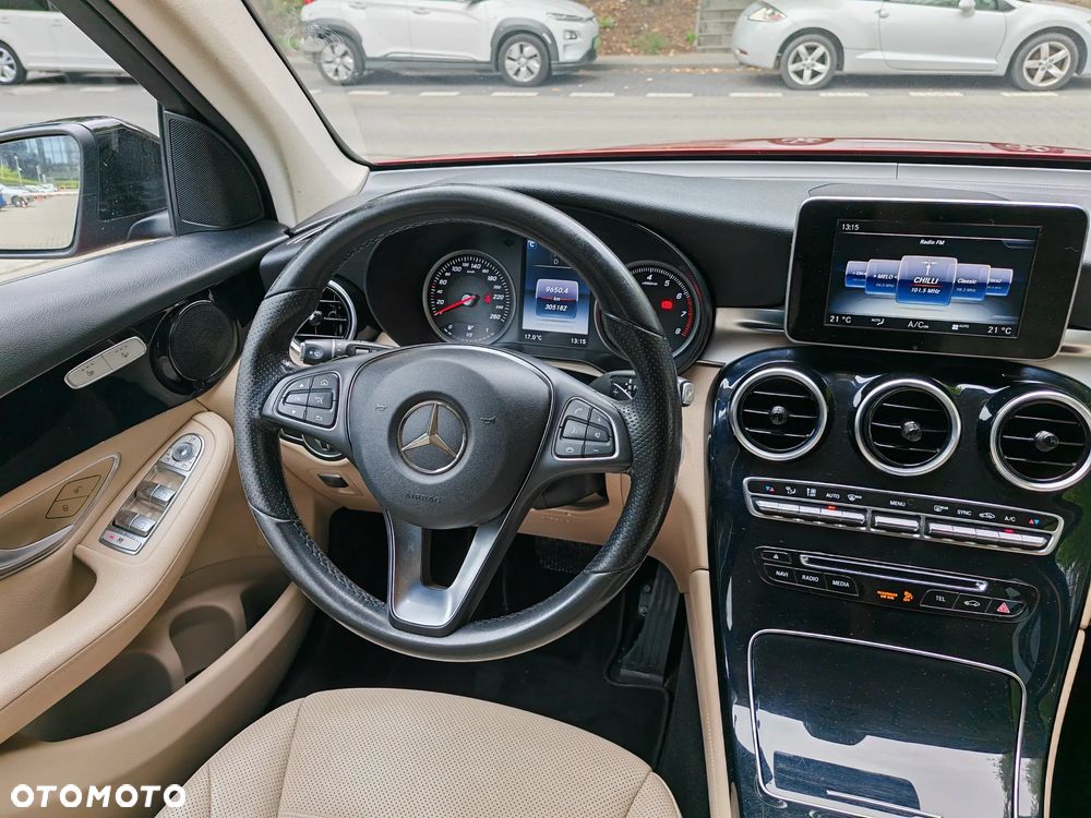 Mercedes-Benz GLC 250 4-Matic - 32