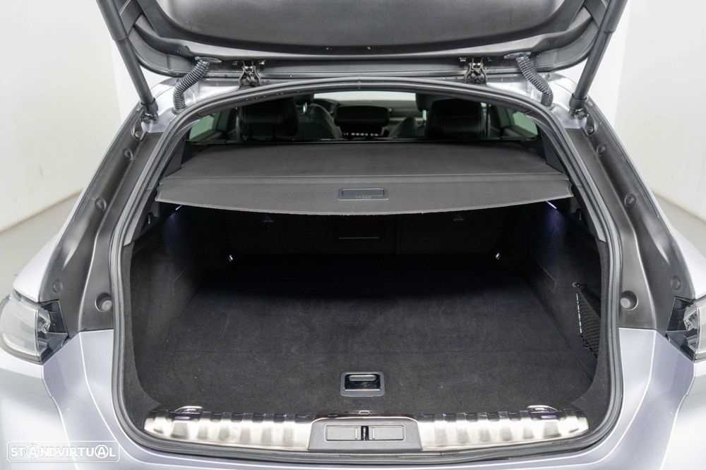 Peugeot 508 SW 1.6 Hybrid Allure e-EAT8 - 11
