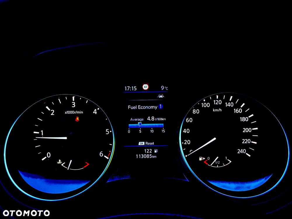 Nissan Qashqai 1.5 dCi N-Connecta - 21