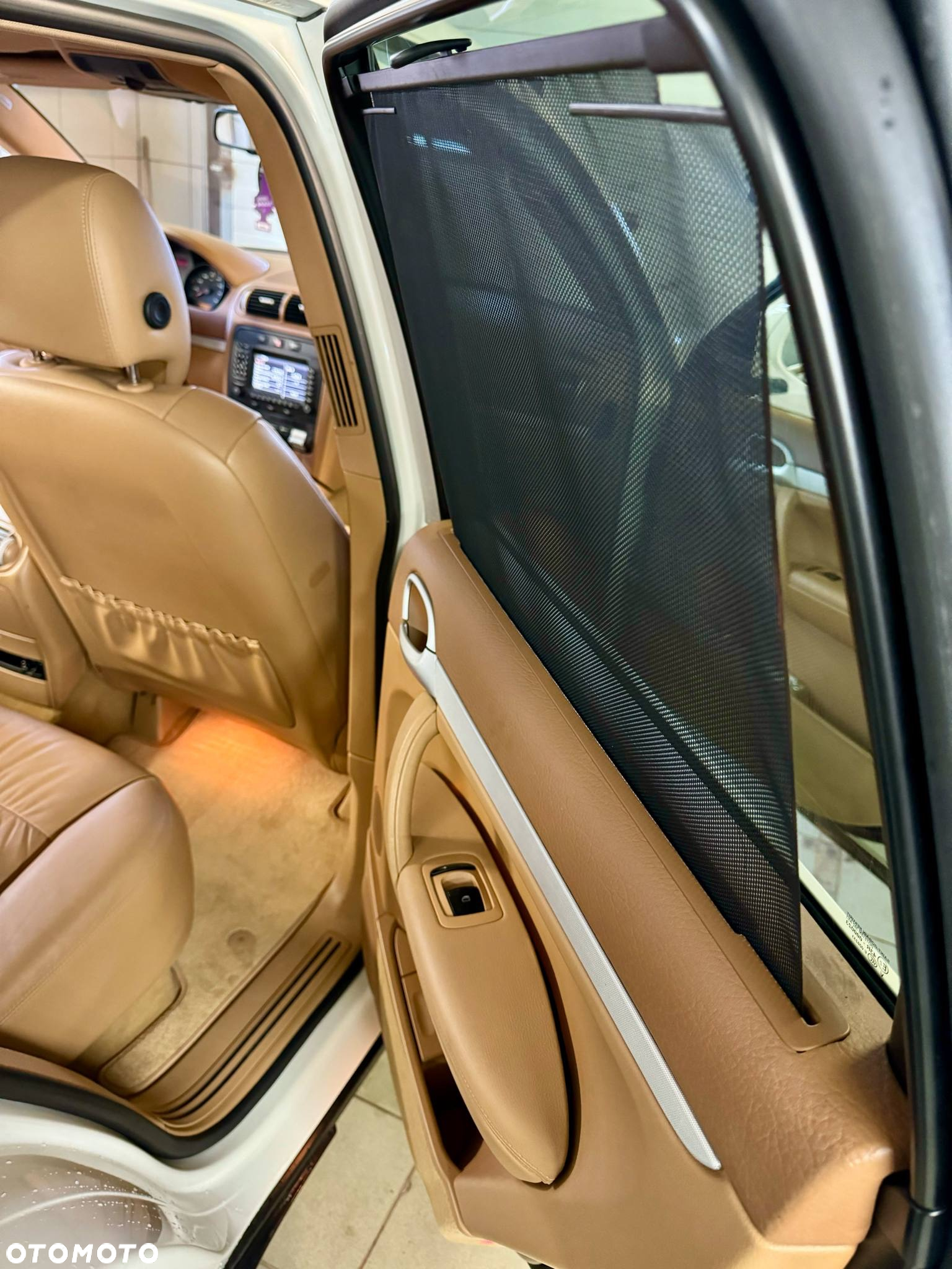 Porsche Cayenne - 13