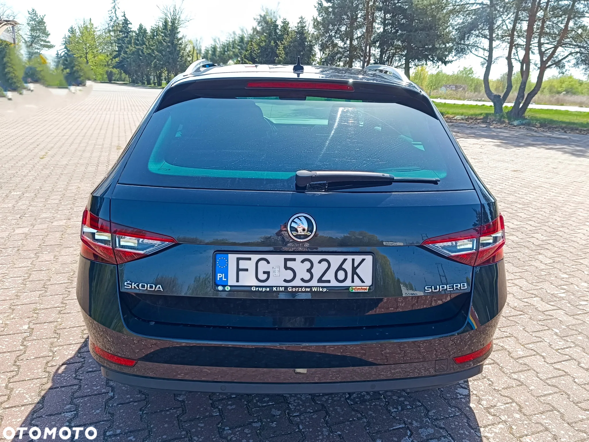 Skoda Superb 2.0 TDI SCR Style DSG - 4