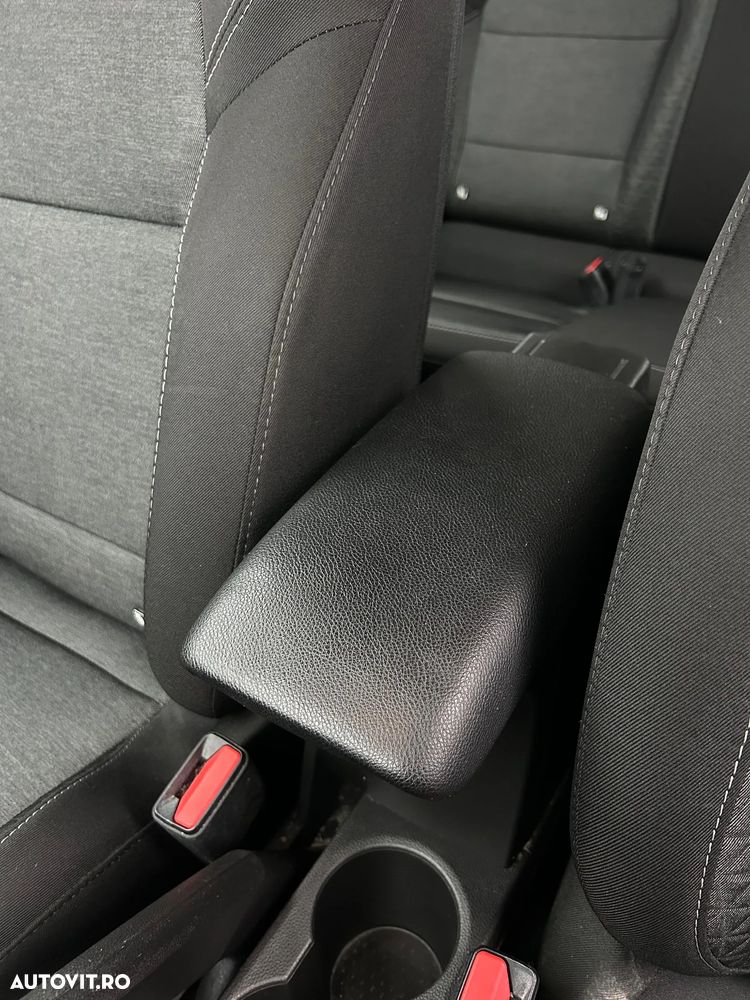 Renault Captur TCe 90 Equilibre - 11