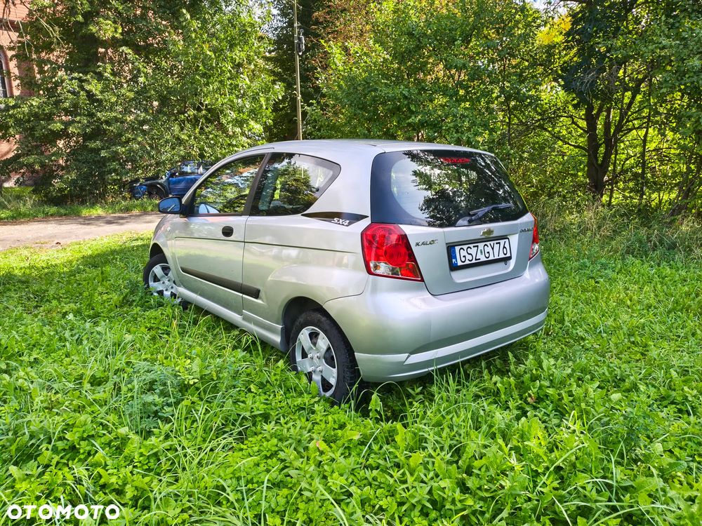 Chevrolet Kalos - 5