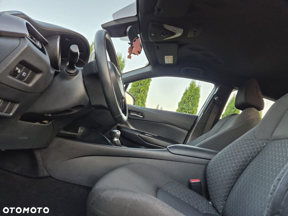 Toyota C-HR Style - 9