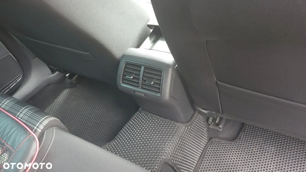 Volkswagen Golf 2.0 TDI BMT GTD DSG - 22