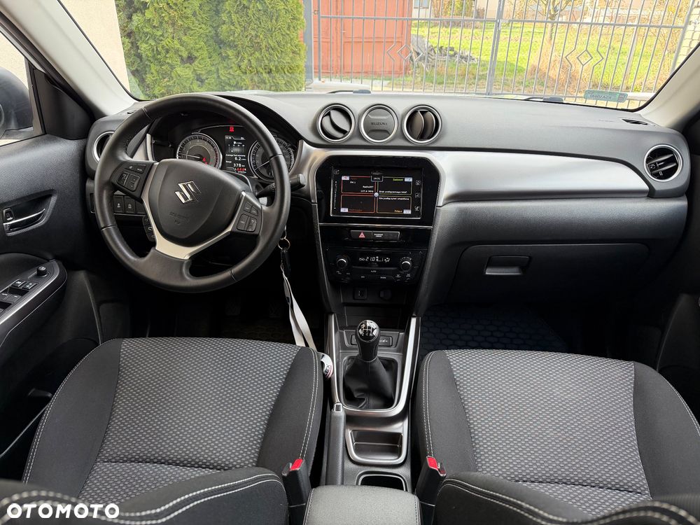 Suzuki Vitara 1.0 Boosterjet Premium 2WD - 3
