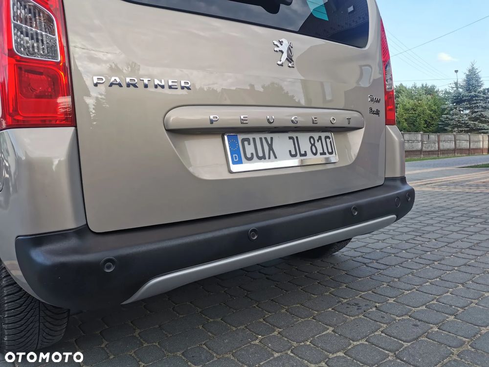 Peugeot Partner 110 Family - 8