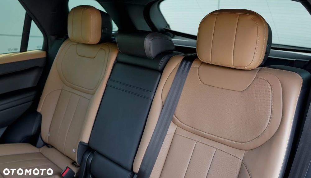 Land Rover Range Rover Sport S 3.0 D300 mHEV Dynamic SE - 28
