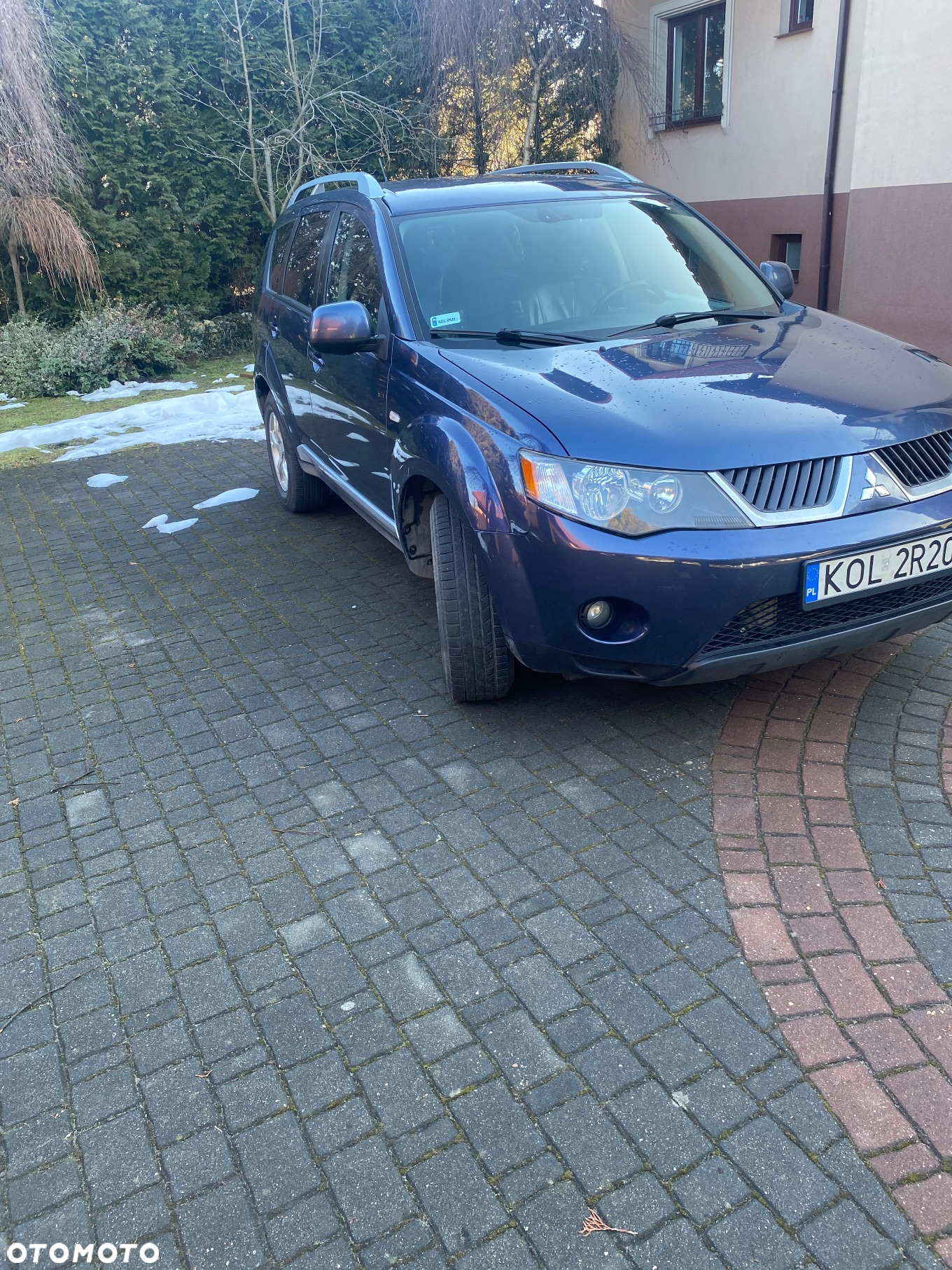 Mitsubishi Outlander 2.0 DID Intense + - 6