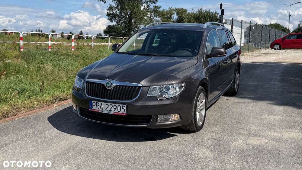 Skoda Superb 2.0 TDI Business DSG - 5