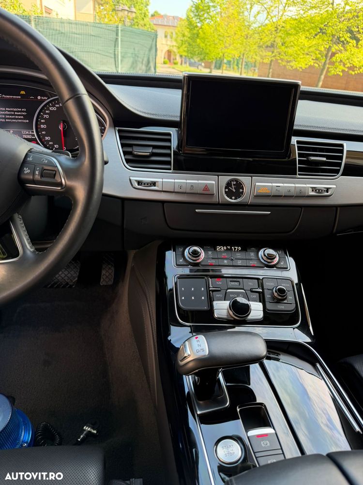 Audi A8 - 5