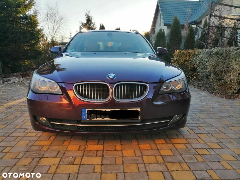 BMW Seria 5 520d Touring - 1