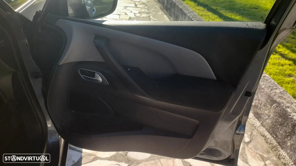 Citroën C4 Picasso 1.6 e-HDi Seduction ETG6 - 44