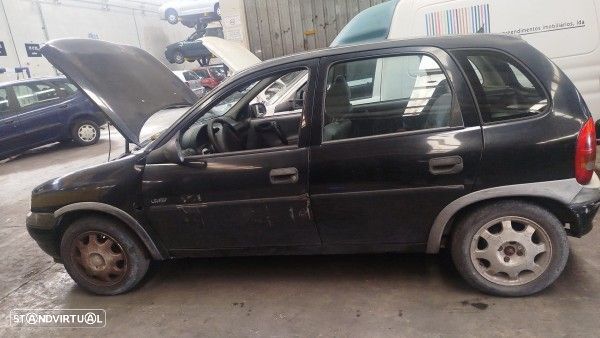 Para Peças Opel Corsa B (S93) - 2