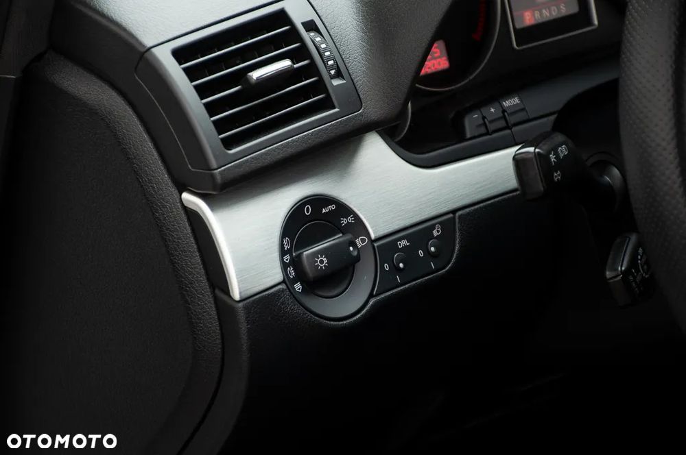 Audi A4 Avant 1.8 T multitronic - 34