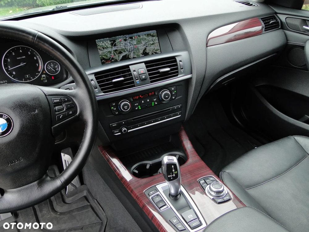 BMW X3 xDrive28i xLine sport - 31