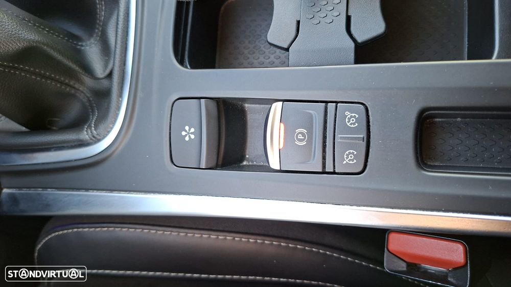 Renault Mégane Sport Tourer 1.5 dCi Intens - 25