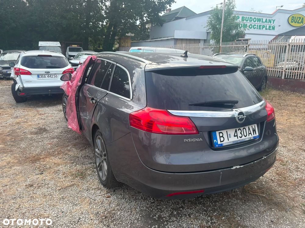 Opel Insignia 2.0 CDTI Cosmo S&S - 10