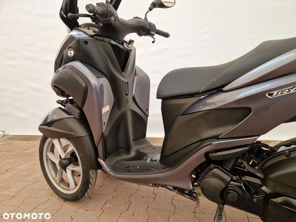Yamaha Tricity - 27
