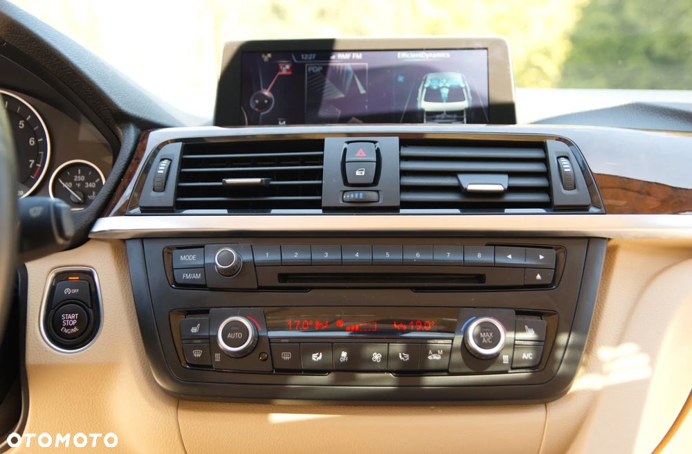 BMW Seria 3 328i - 4