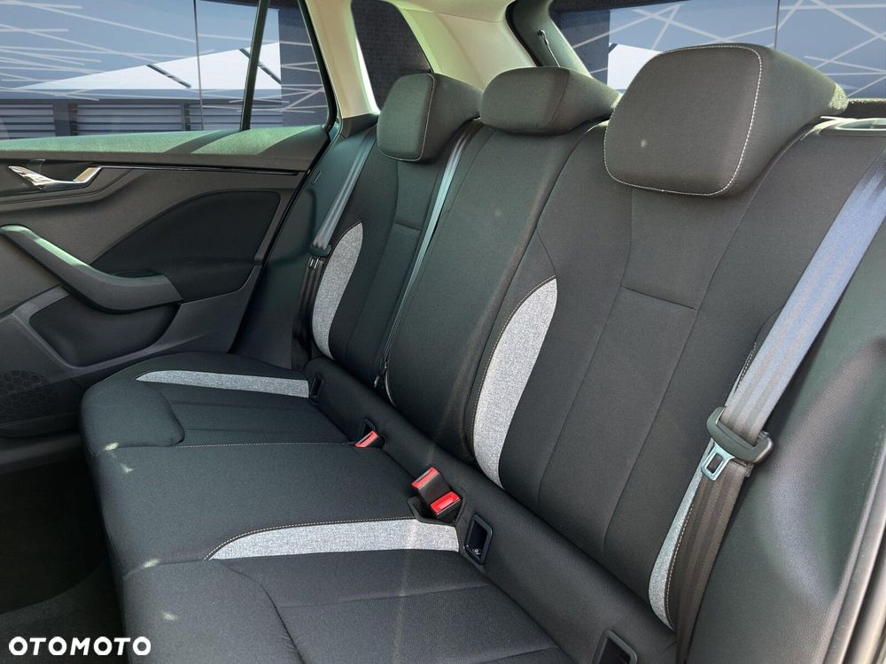 Skoda Kamiq 1.5 TSI Drive DSG - 8