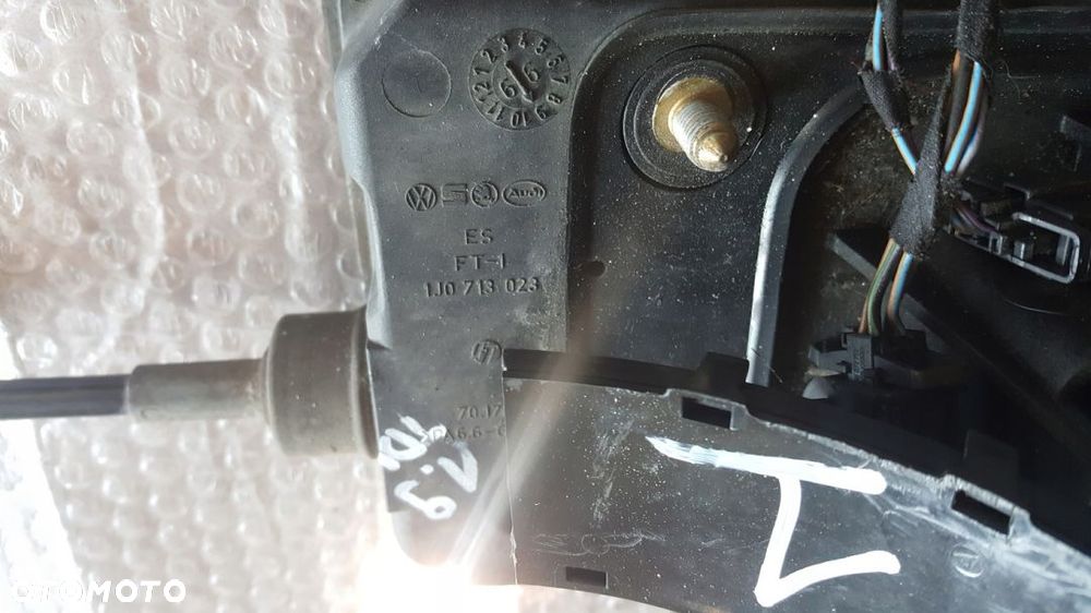WYBIERAK SKRZYNI BIEGÓW AUTOMAT 1J0713023 GOLF IV BORA SEAT LEON I TOLEDO II 1.9 TDI - 3