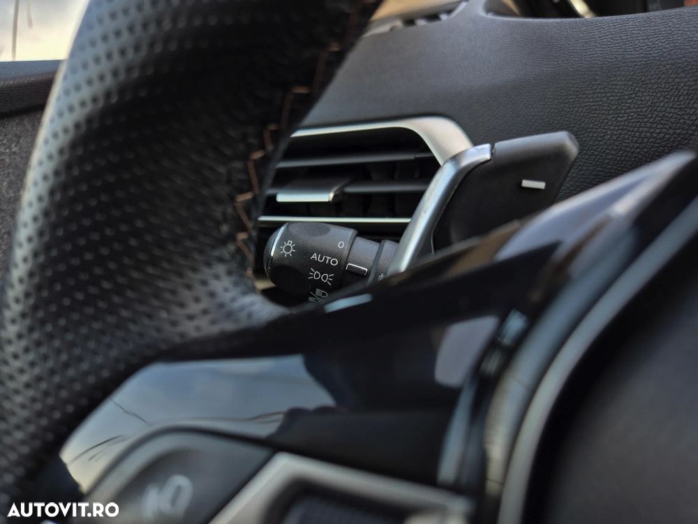 Peugeot 3008 1.5 BlueHDI 130 EAT8 GT - 18