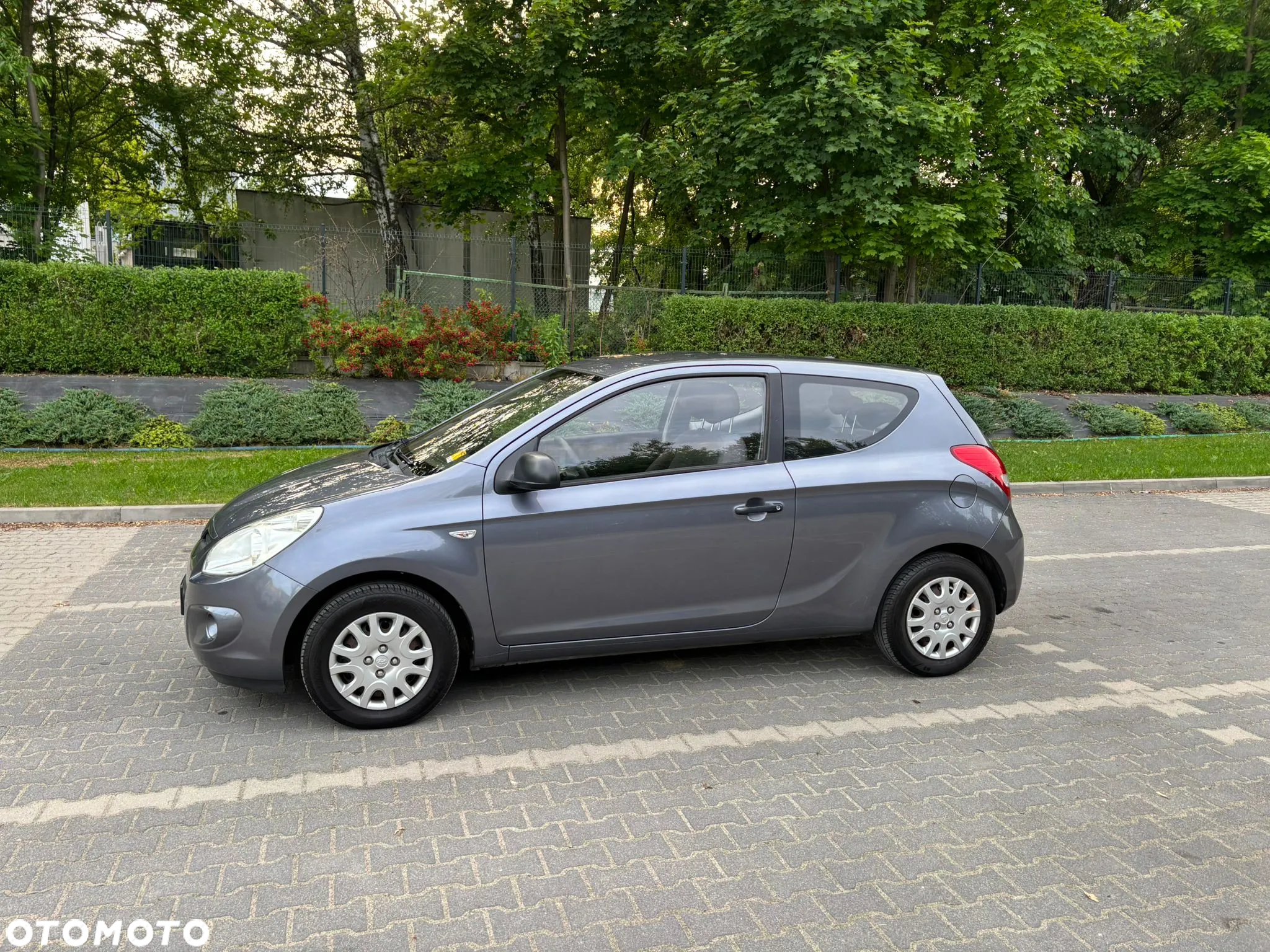Hyundai i20 - 12