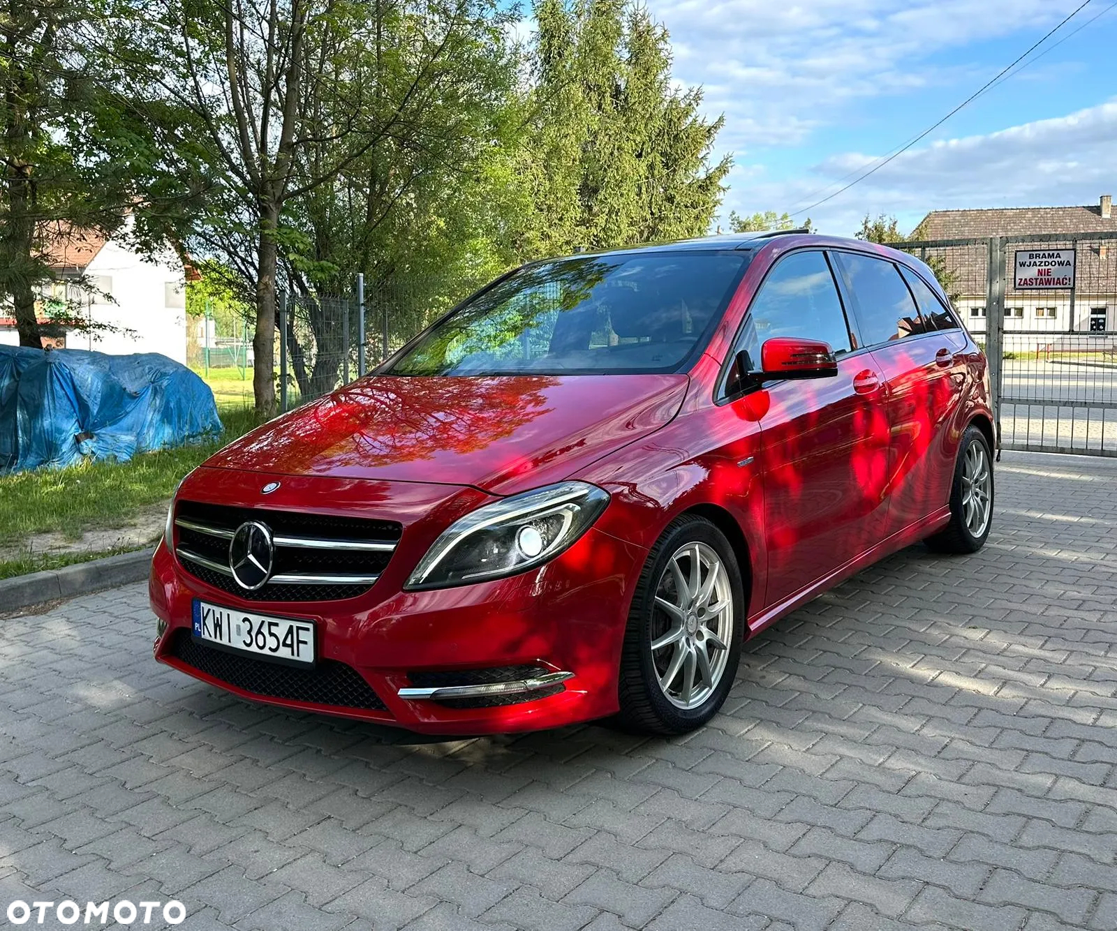 Mercedes-Benz Klasa B 180 CDI (BlueEFFICIENCY) 7G-DCT - 2