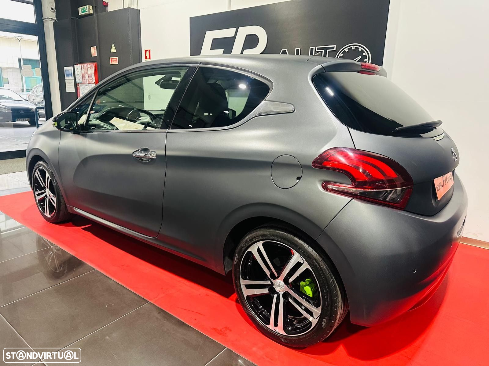 Peugeot 208 1.2 PureTech Active - 15