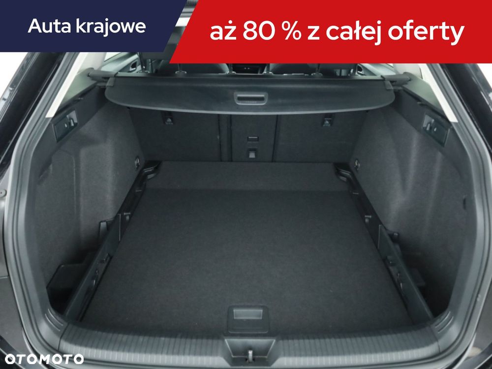 Volkswagen Golf Variant - 20