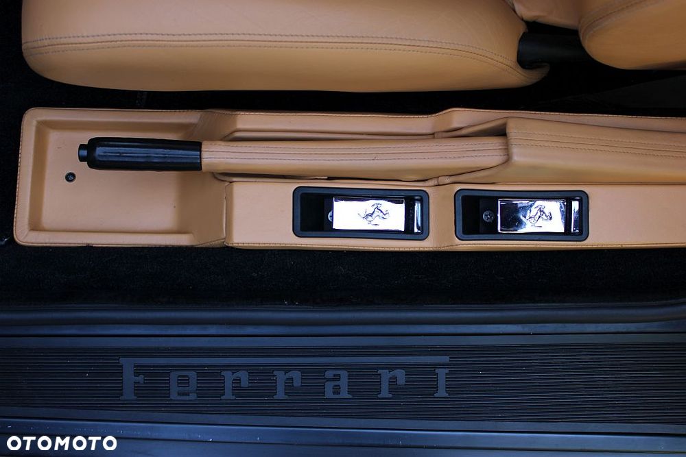 Ferrari Testarossa - 15