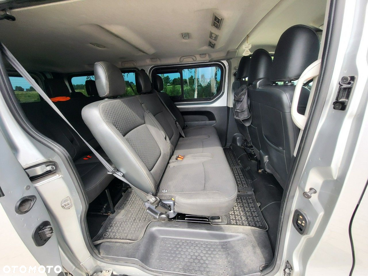 Opel Vivaro - 27