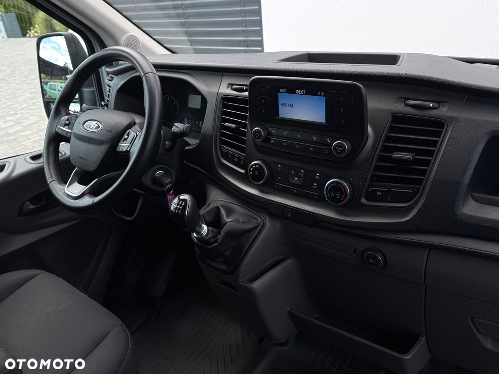 Ford Transit - 23