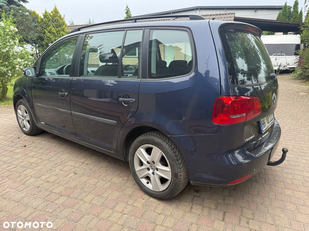 Volkswagen Touran 1.6 TDI DPF BlueMot Comfortline - 11