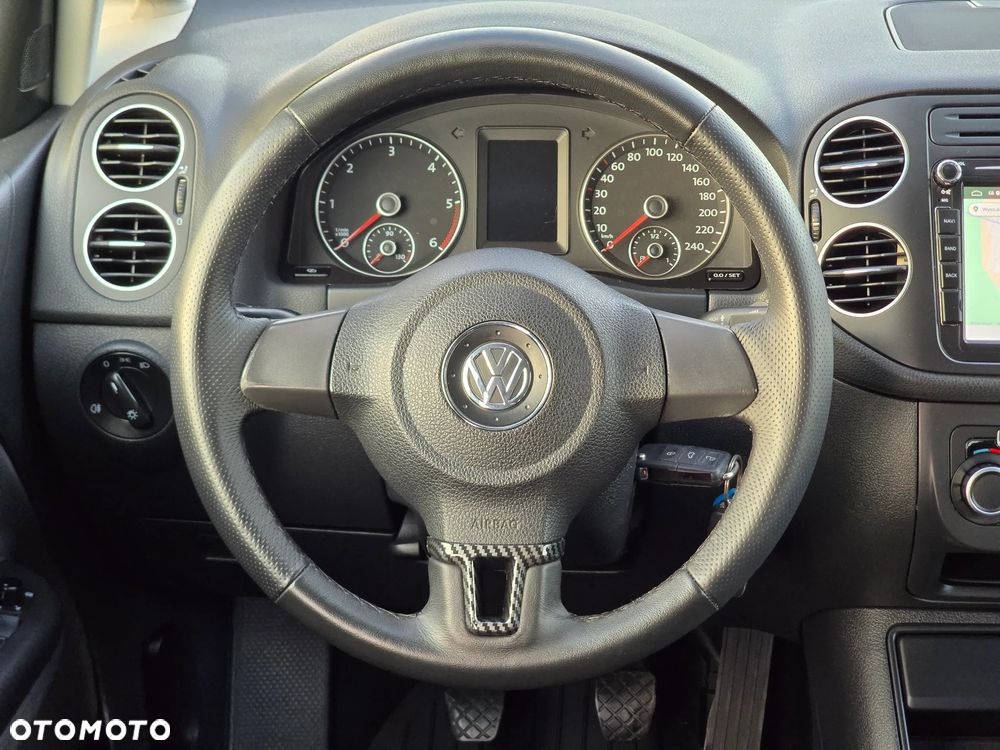 Volkswagen Golf Plus 2.0 TDI Comfortline - 35