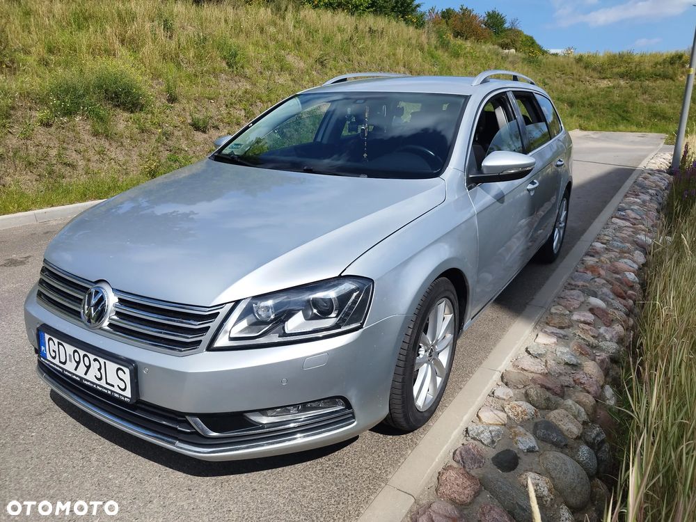 Volkswagen Passat 2.0 TDI Highline - 11