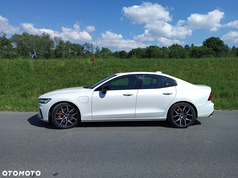 Volvo S60 T8 Recharge AWD Polestar Engineered - 4