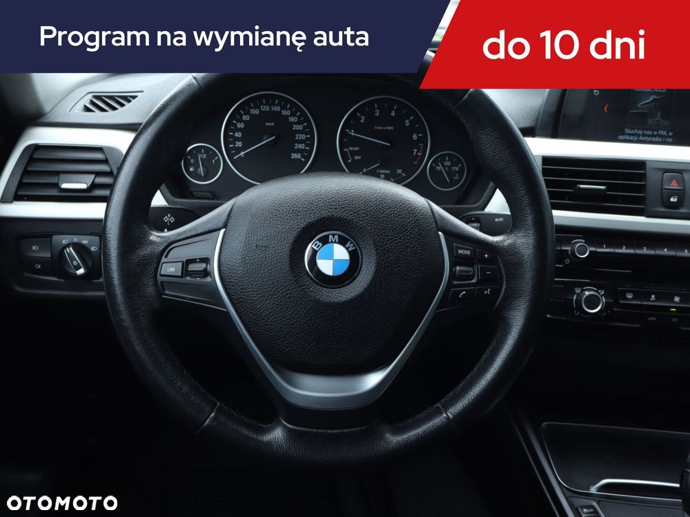 BMW Seria 3 - 22