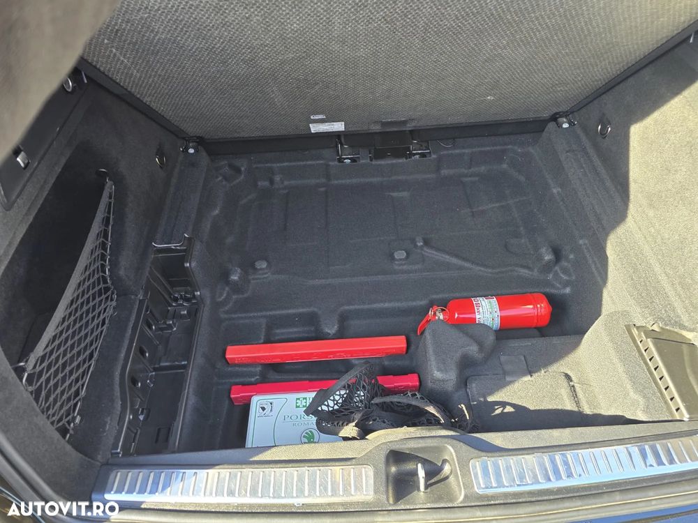 Mercedes-Benz GLC 300 d 4MATIC - 23