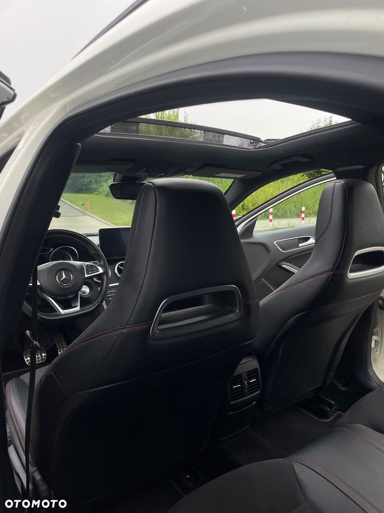Mercedes-Benz Klasa A 180 7G-DCT AMG Line - 6