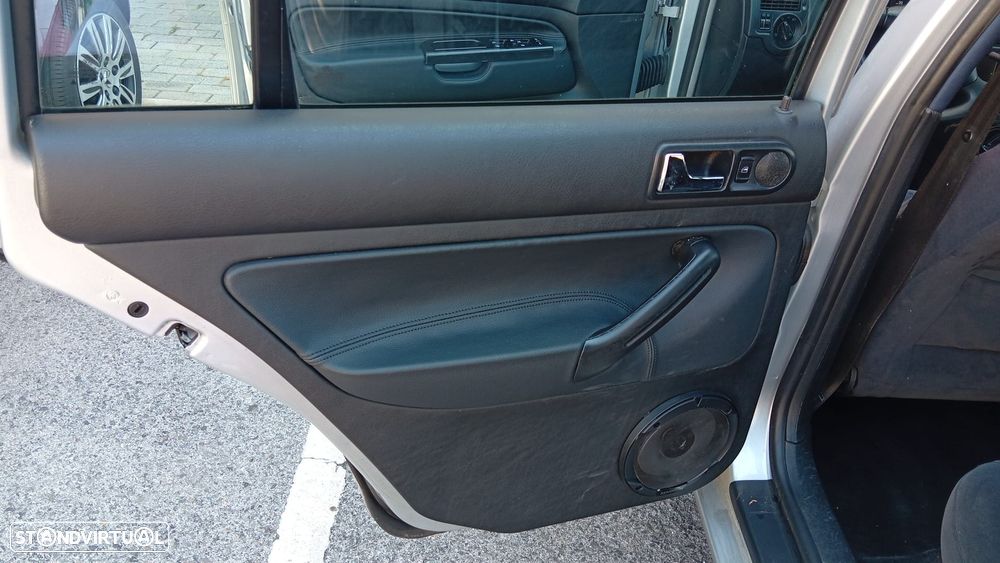 VW Golf Variant 1.9 TDi Confl AC - 5