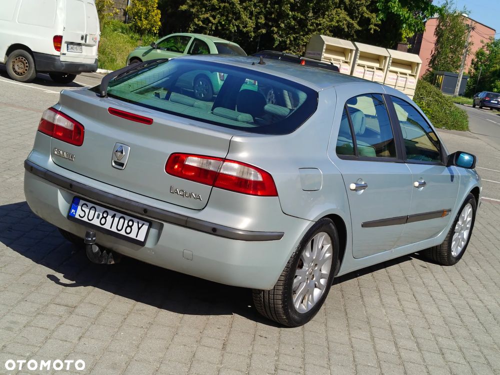 Renault Laguna Grandtour 1.8 Emotion - 10