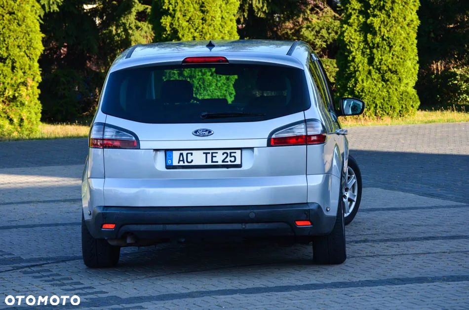 Ford S-Max 2.0 TDCi Ambiente - 18