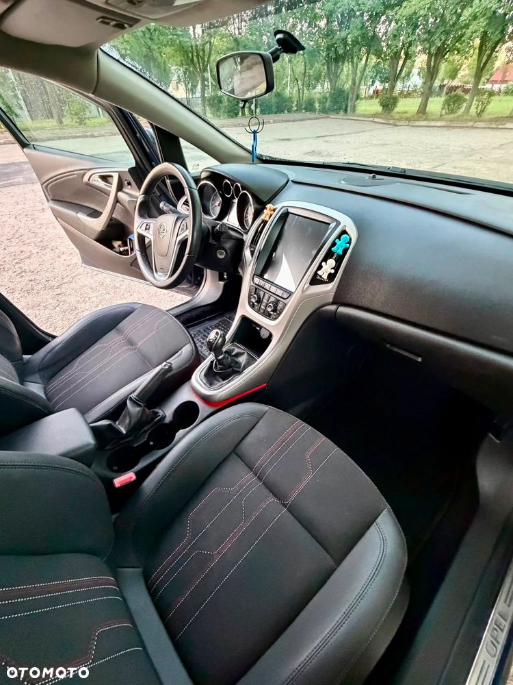 Opel Astra - 10