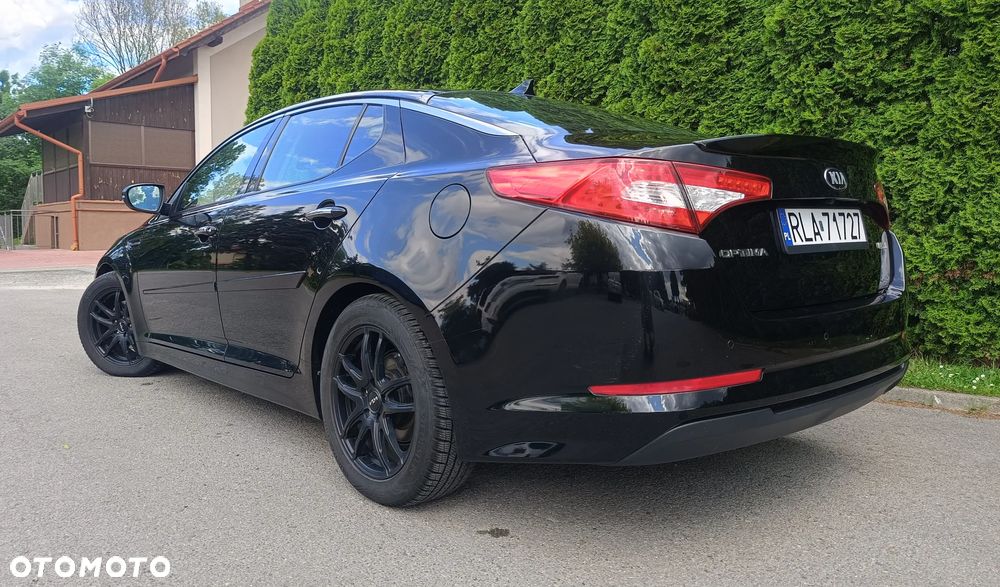 Kia Optima - 6