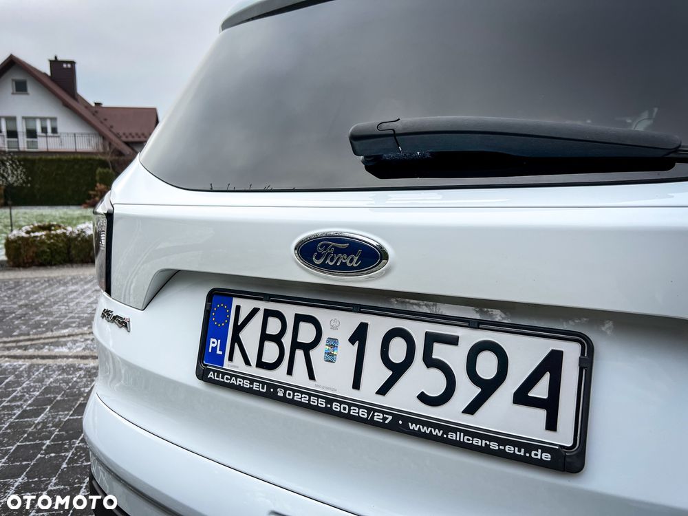 Ford Kuga 2.0 TDCi 4x4 Titanium - 9