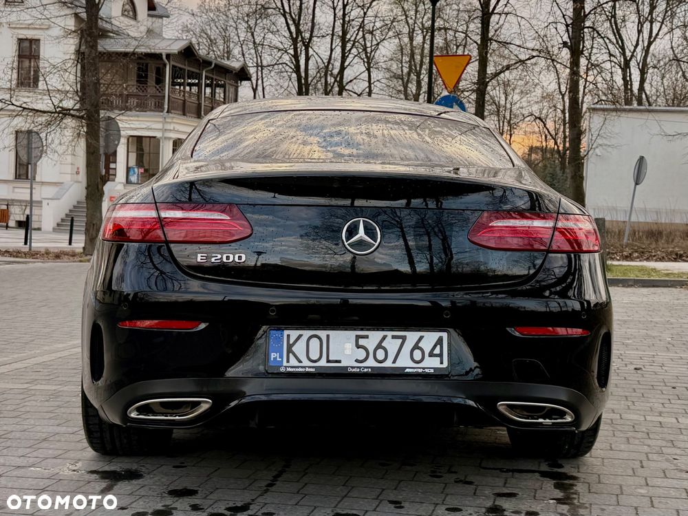 Mercedes-Benz Klasa E 200 9G-TRONIC - 4