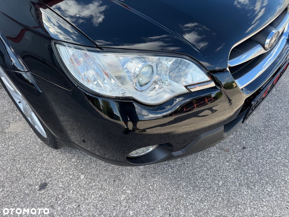 Subaru Outback 2.5 R Trend - 11